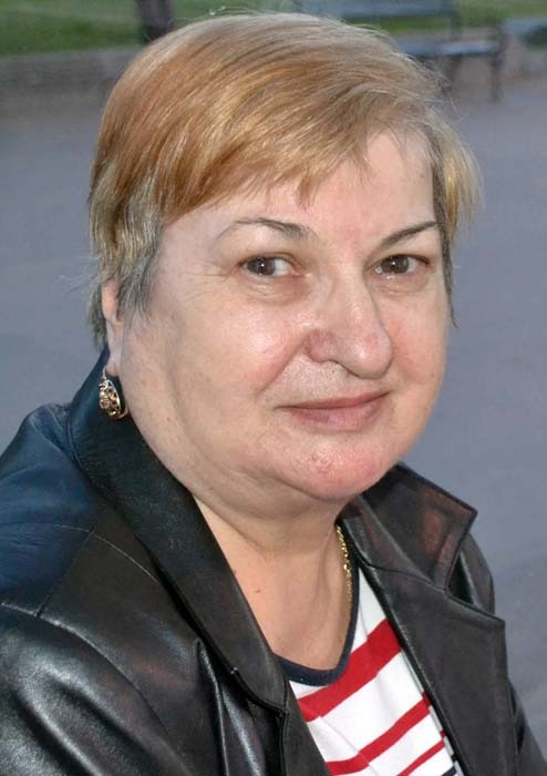 02 Aurica Garog.jpg